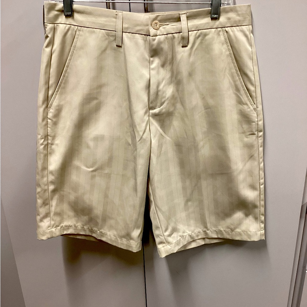 Ashworth men’s golf/dress shorts